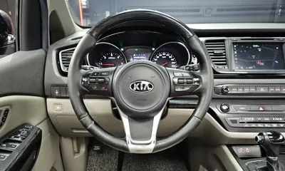 Kia Canival 2016, 170459 км, за 6371.52 USD - фото 13