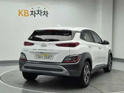 Hyundai Kona 2022, 147776 км, за 8533.54 USD