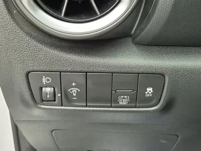 Hyundai Kona 2022, 147776 км, за 8533.54 USD - фото 16