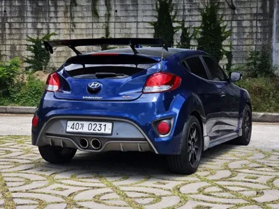 Hyundai Veloster 2017, 168854 км, за 4206.31 USD - фото 5