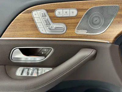 Mercedes-Benz GLS 2024, 47000 км, за 115916.97 USD - фото 7