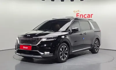 Kia Canival · 2021 год