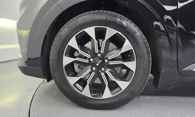 Kia Canival 2021, 97036 км, за 15426.02 USD