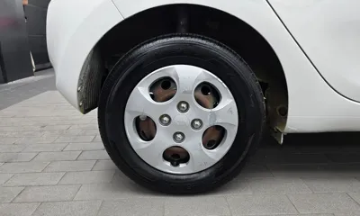 Kia Morning 2012, 144747 км, за 2344.21 USD