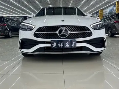 Mercedes-Benz C-Class 2024, 25000 км, за 30515.23 USD