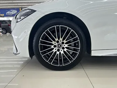 Mercedes-Benz C-Class 2024, 25000 км, за 30515.23 USD - фото 10