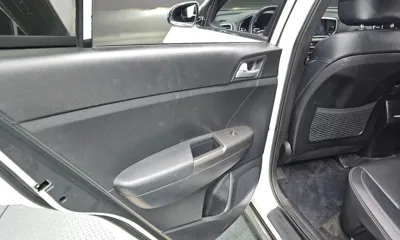 Kia Sportage 2022, 98455 км, за 9758.01 USD - фото 25