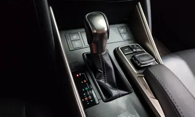 Lexus IS 2017, 71478 км, за 12800.32 USD - фото 9