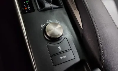Lexus IS 2017, 71478 км, за 12800.32 USD - фото 12