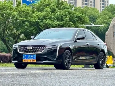 Cadillac CT4 2023, 42100 км, за 14999.47 USD