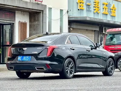 Cadillac CT4 2023, 42100 км, за 14999.47 USD