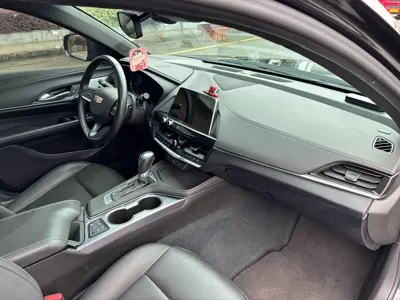 Cadillac CT4 2023, 42100 км, за 14999.47 USD - фото 20
