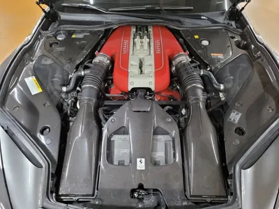 Ferrari 812 2022, 5500 км, за 382235.96 USD - фото 6