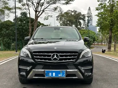 Mercedes-Benz M-Class 2015, 180000 км, за 13988.49 USD