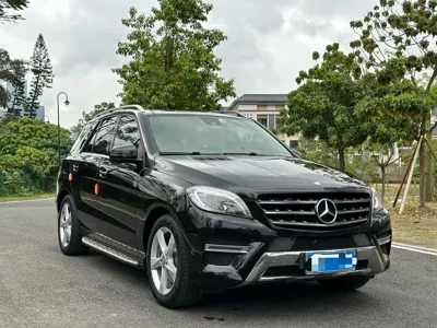 Mercedes-Benz M-Class 2015, 180000 км, за 13988.49 USD