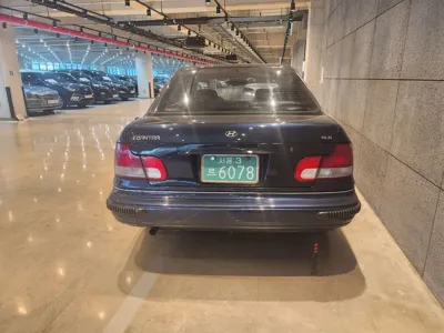 Hyundai Elantra 1995, 55328 км, за 4294.68 USD
