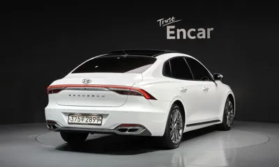 Hyundai Grandeur 2020, 133941 км, за 14100.04 USD