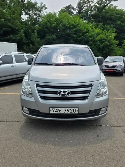 Hyundai Starex · 2017 год