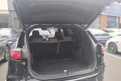 BYD Tang New Energy 2024, 44200 км, за 20214 USD - фото 27