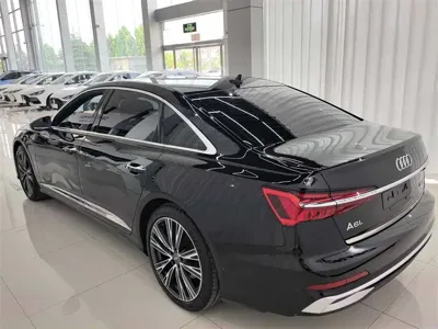 Audi A6L 2021, 55000 км, за 28810.36 USD