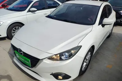 Mazda Mazda 3 Axela · 2016 год