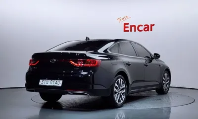 Renault-KoreaSamsung SM6 2016, 113078 км, за 3642.99 USD