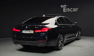 BMW 5-Series 2023, 21095 км, за 33535.18 USD