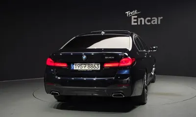 BMW 5-Series 2023, 21095 км, за 33535.18 USD