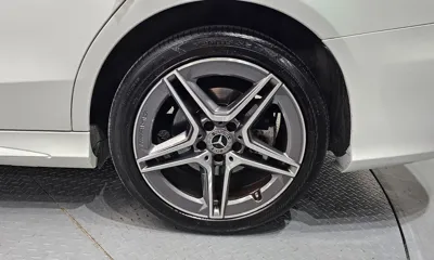 Mercedes-Benz C-Class 2021, 127807 км, за 15013.28 USD - фото 21