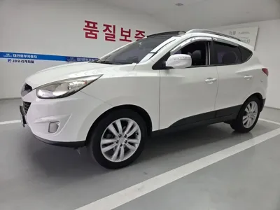 Hyundai Tucson 2012, 119621 км, за 3452.77 USD