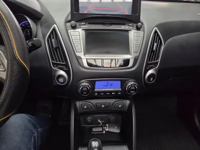 Hyundai Tucson 2012, 119621 км, за 3452.77 USD - фото 10