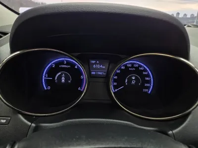 Hyundai Tucson 2012, 119621 км, за 3452.77 USD - фото 13