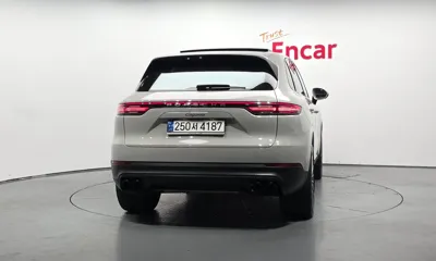 Porsche Cayenne 2023, 13330 км, за 78442.96 USD