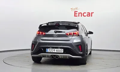 Hyundai Veloster 2018, 190117 км, за 5144.23 USD