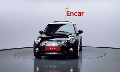 MINI Cooper 2010, 75087 км, за 4069.84 USD