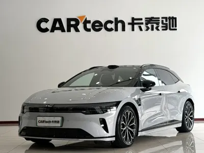 Zeekr 极氪007GT · 2025 год
