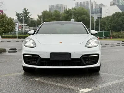 Porsche Panamera 2022, 70000 км, за 86490.07 USD