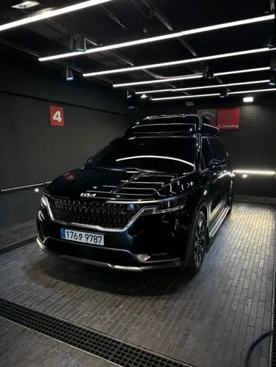 Kia Canival 2023, 47000 км, за 28620.19 USD