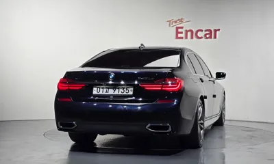 BMW 7-Series 2017, 306978 км, за 14521.06 USD