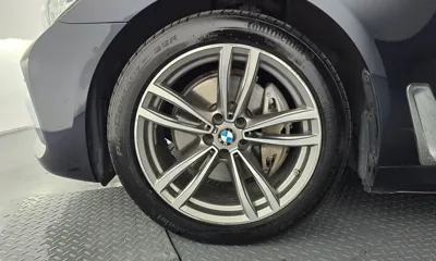 BMW 7-Series 2017, 306978 км, за 14521.06 USD