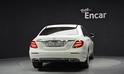 Mercedes-Benz E-Class 2019, 117009 км, за 14897.23 USD