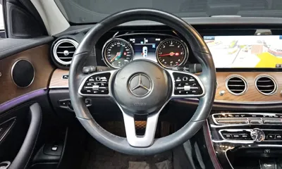 Mercedes-Benz E-Class 2019, 117009 км, за 14897.23 USD - фото 11