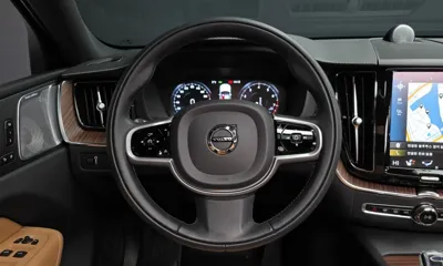 Volvo XC60 2021, 18952 км, за 29402.04 USD - фото 13