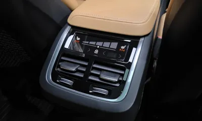 Volvo XC60 2021, 18952 км, за 29402.04 USD - фото 19