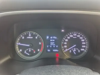 Hyundai Tucson 2020, 54283 км, за 10401.09 USD - фото 8
