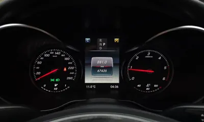 Mercedes-Benz C-Class 2017, 67435 км, за 9055.38 USD - фото 8