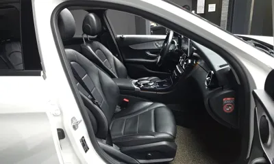 Mercedes-Benz C-Class 2017, 67435 км, за 9055.38 USD - фото 11