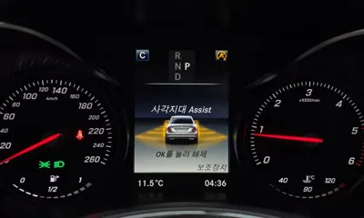 Mercedes-Benz C-Class 2017, 67435 км, за 9055.38 USD - фото 17