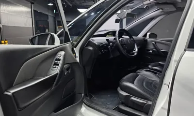Citroen-DS C4 Picasso 2017, 84564 км, за 5185.77 USD - фото 10