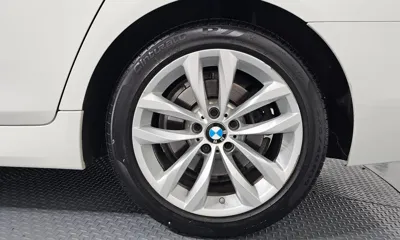 BMW 5-Series 2016, 72631 км, за 12143.89 USD - фото 21
